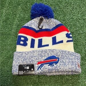 Buffalo Bills Beanie Official Sideline Knit Hat With Pom Cuffed NFL New Era NWT